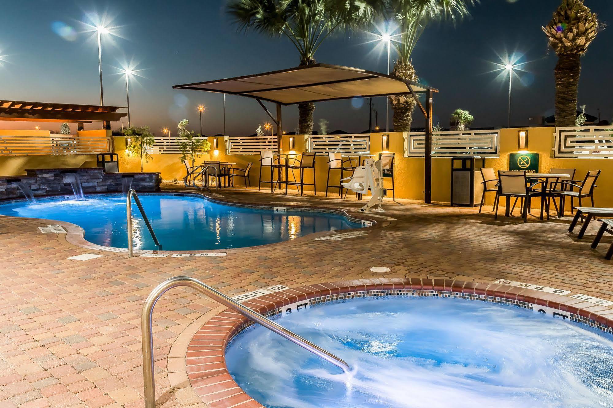 Mainstay Suites Edinburg Exterior foto