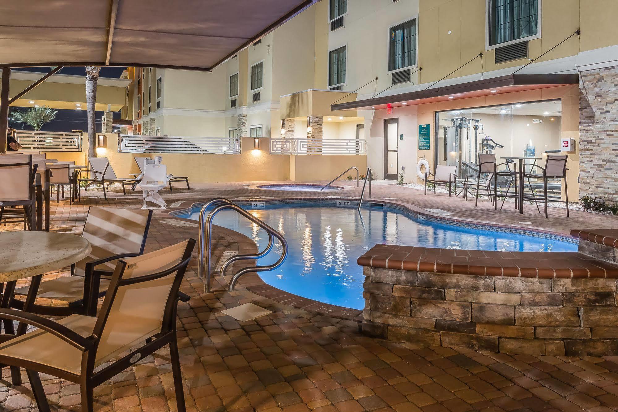Mainstay Suites Edinburg Exterior foto